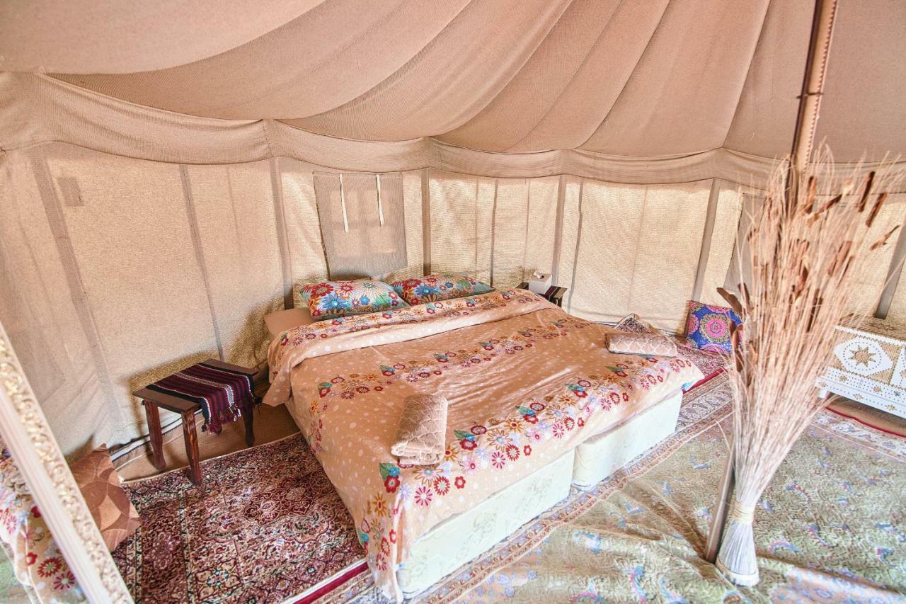 Hotel Starwatching Private Camp Ḩawīyah Esterno foto