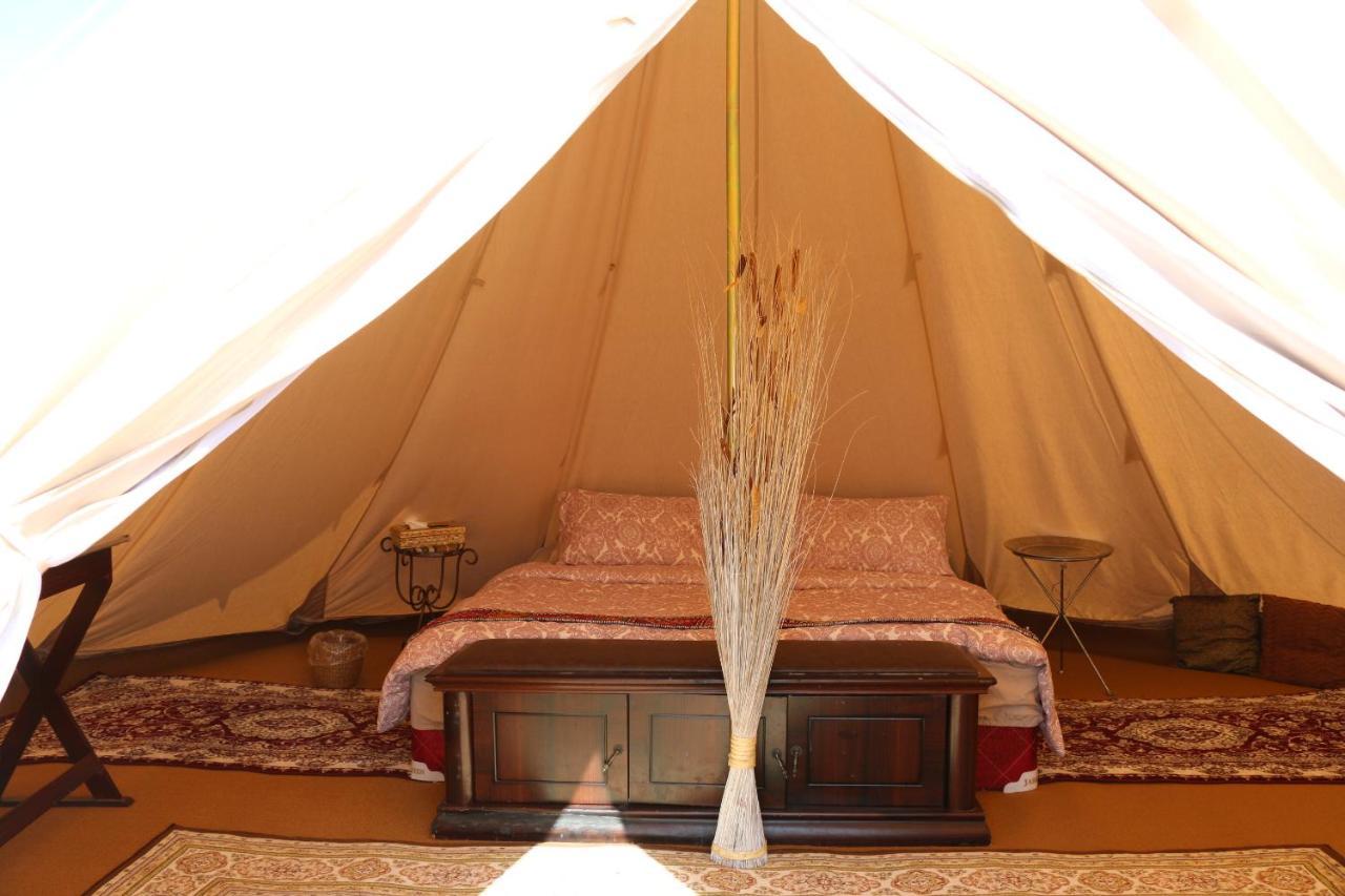 Hotel Starwatching Private Camp Ḩawīyah Esterno foto